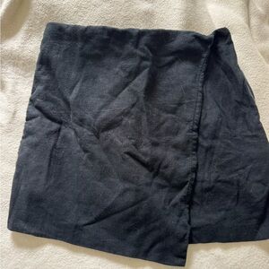 Abercrombie & Fitch Black Mini Skirt